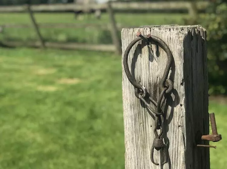 Majatalo Rylands Farmhouse