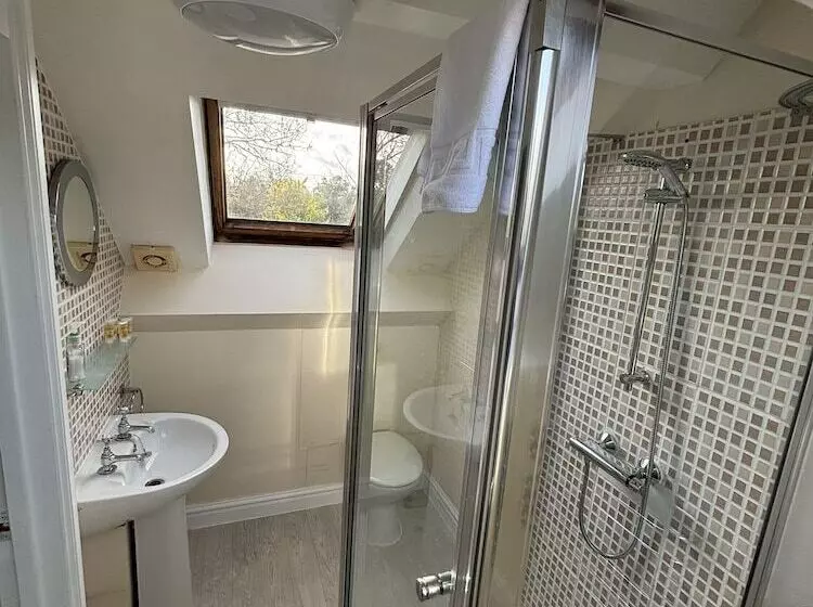 Majatalo Rylands Farmhouse