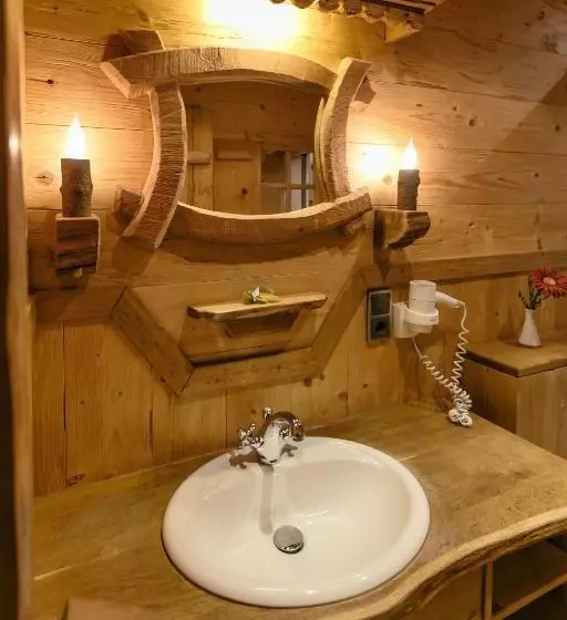 ペンション Seegasthof Gamsjaga