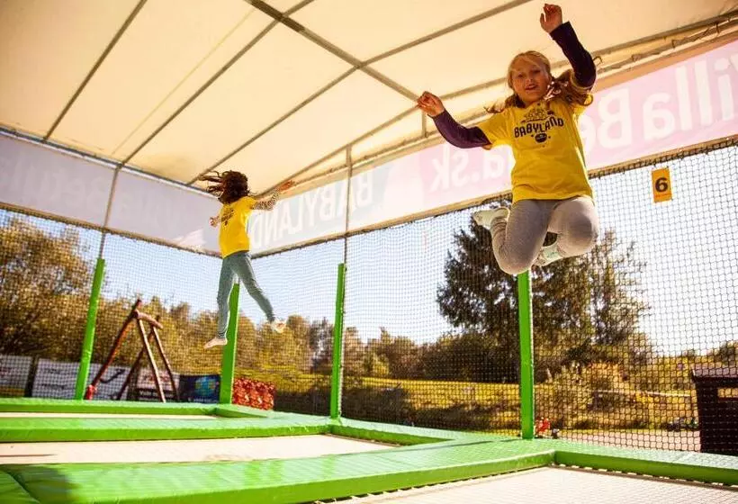 Majatalo Villa Betula Resort & Camping