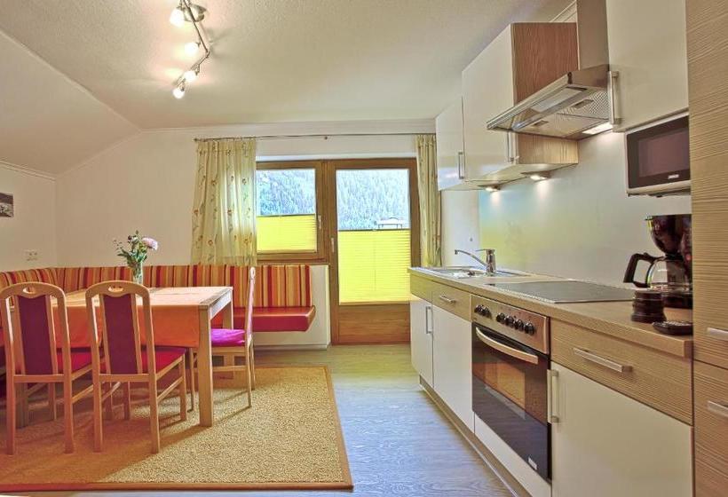 Pension Alpina Neustift