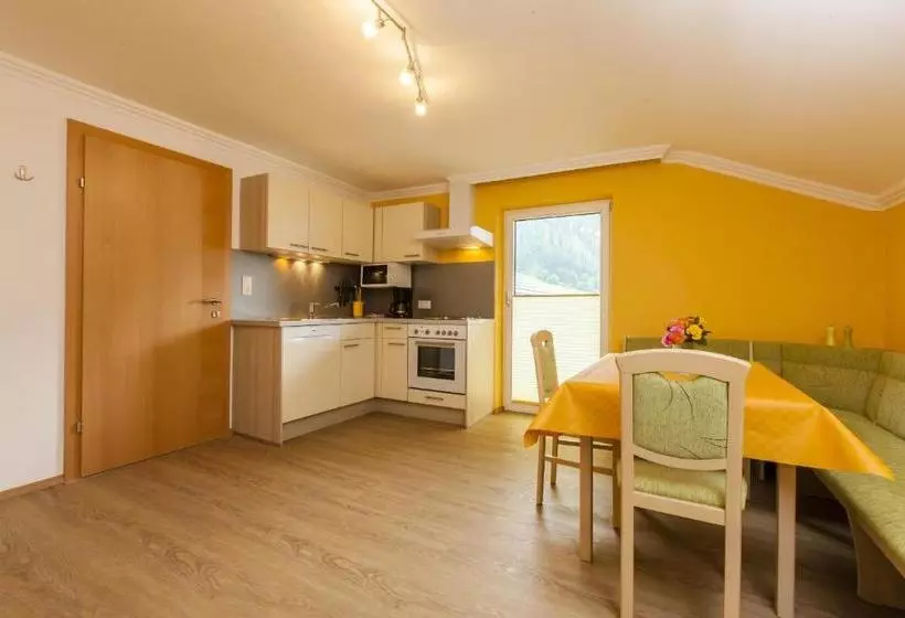 Pension Alpina Neustift