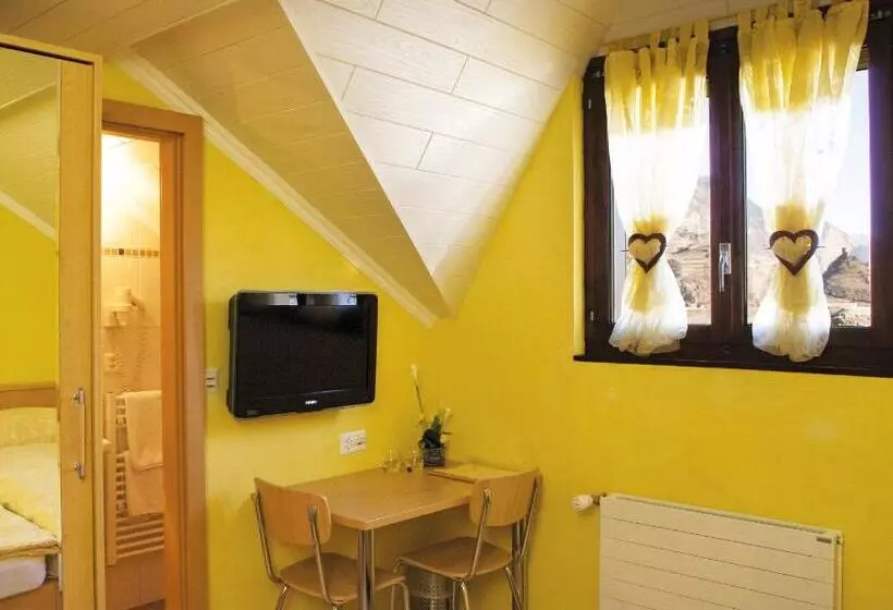 ユースホステル Relais De La Sarvaz