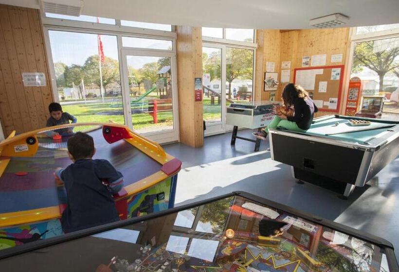 فندق صغير Relais De La Sarvaz