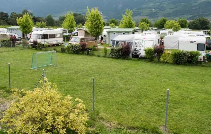 ユースホステル Relais De La Sarvaz