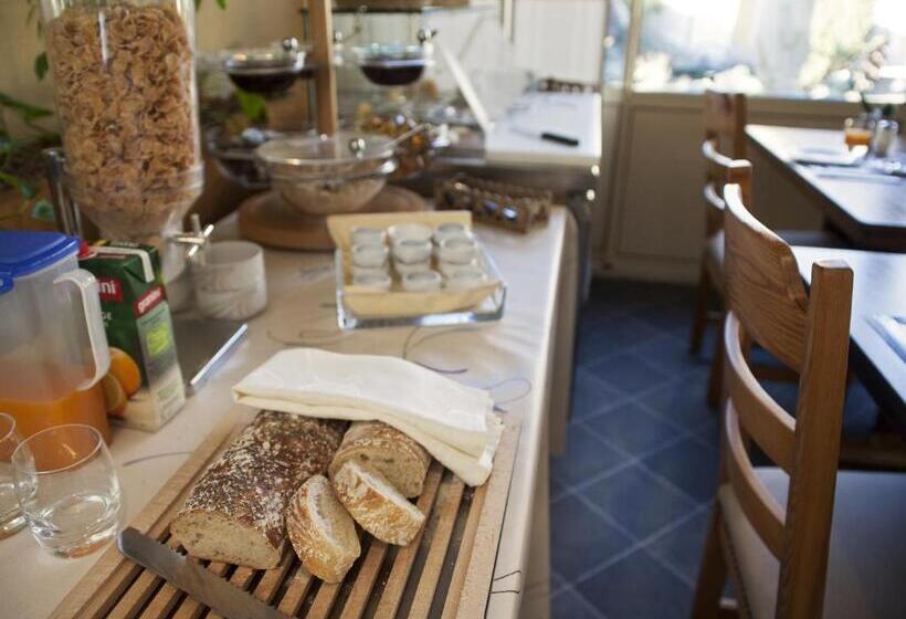 فندق صغير Relais De La Sarvaz