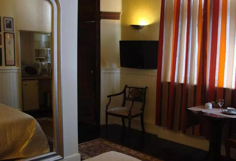 Aparthotel De Beek Anno 1410