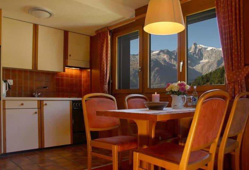 Aparthotel Ambassador