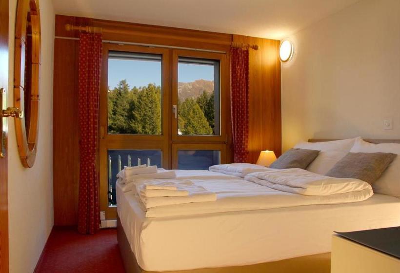 Aparthotel Ambassador