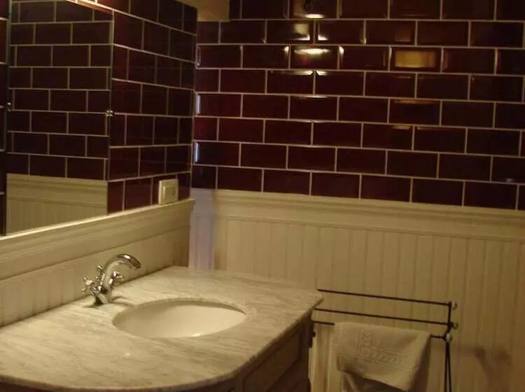 Aparthotel De Beek Anno 1410