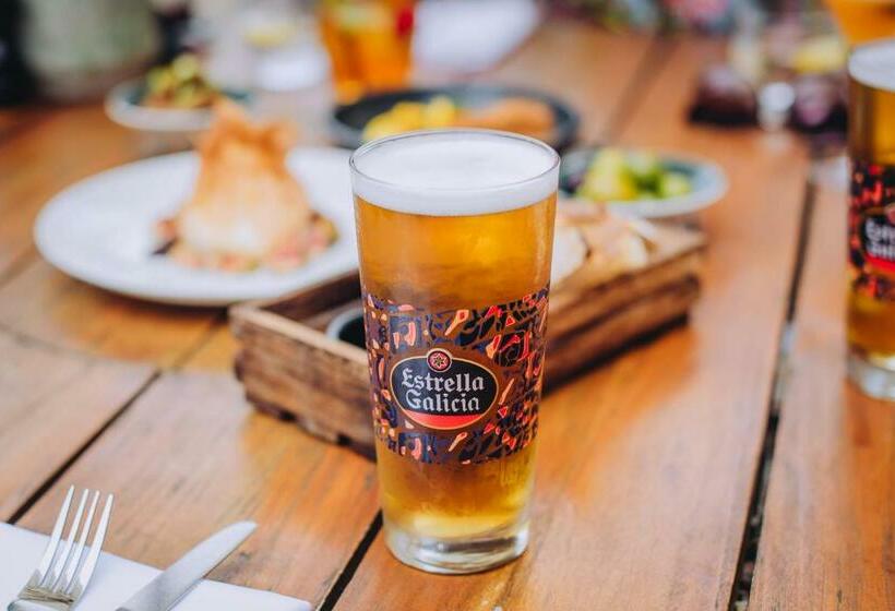 ホテル Embankment