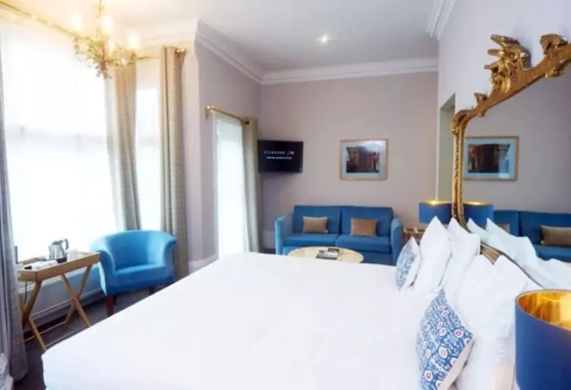 ホテル Embankment