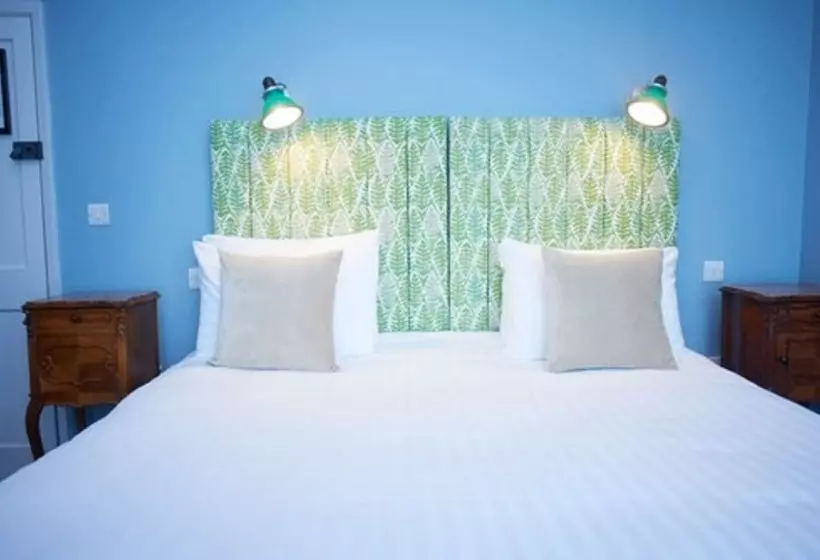 ホテル Embankment