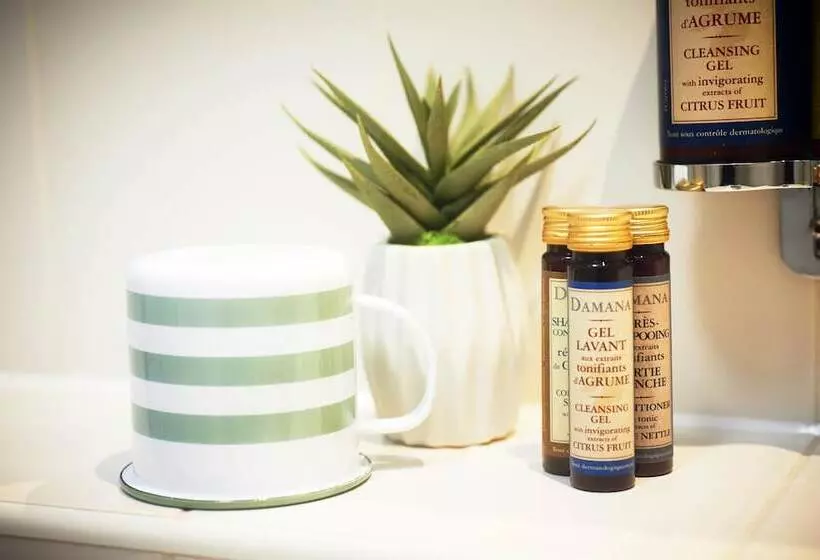 ホテル Embankment