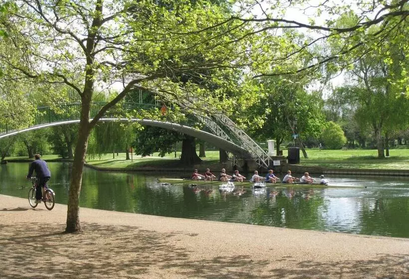 ホテル Embankment