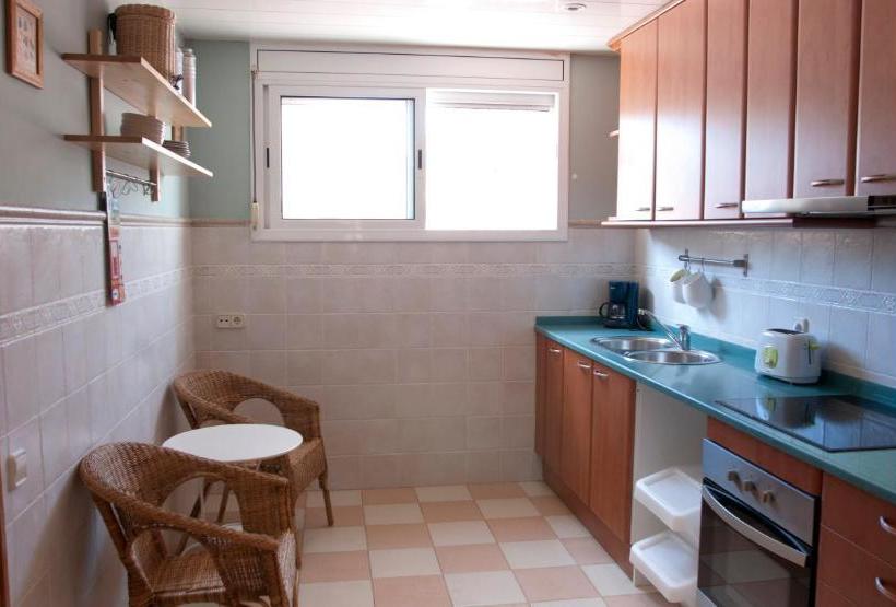 Пансион Bed And Beach Barcelona