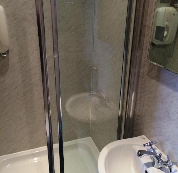 פנסיון Bellevue Guest House