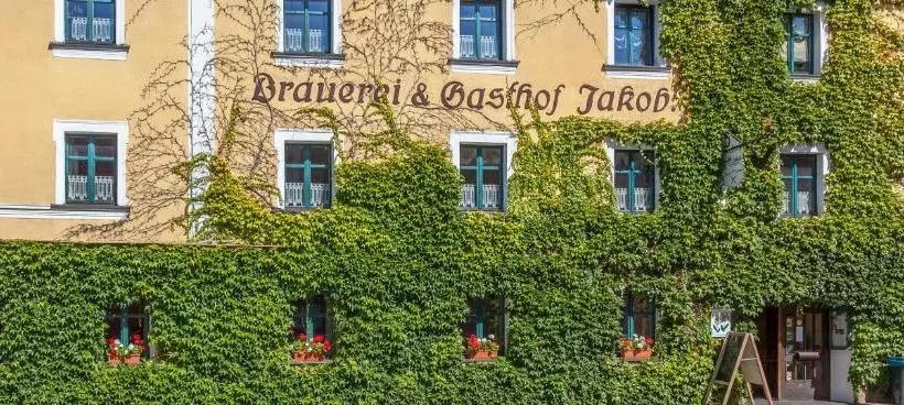 ペンション Brauereigasthof Jakob