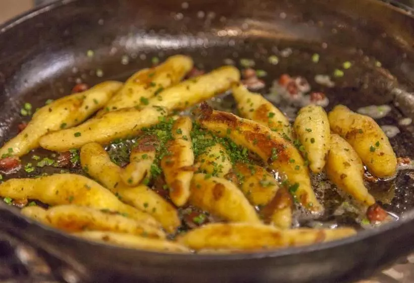 ペンション Brauereigasthof Jakob