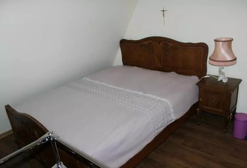 پانسیون Columba Livia Guesthouse