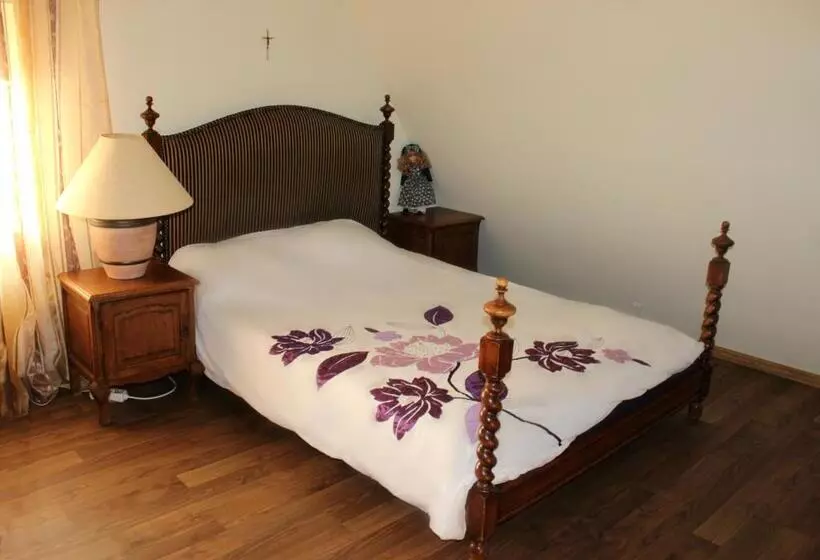 پانسیون Columba Livia Guesthouse