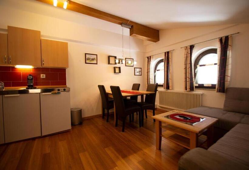 ペンション Essl In Filzmoos