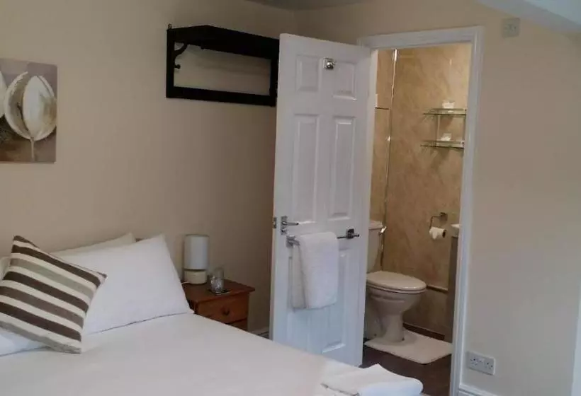 ペンション Guesthouse At Rempstone