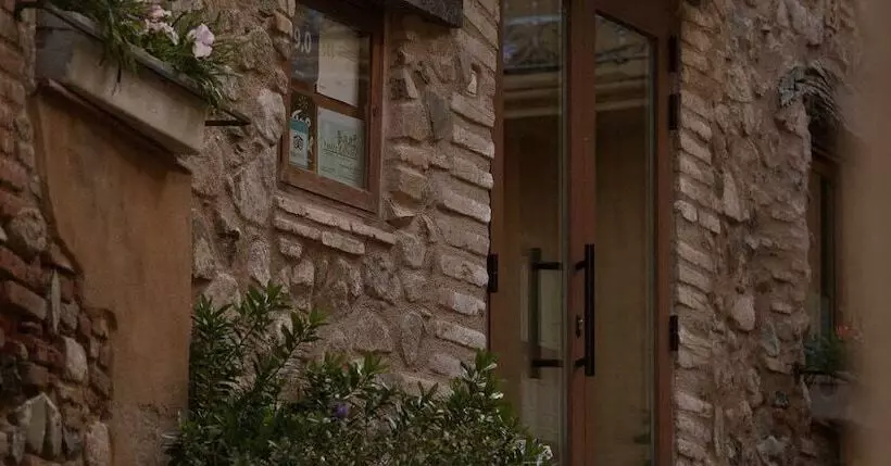 Majatalo Les Velles Escoles