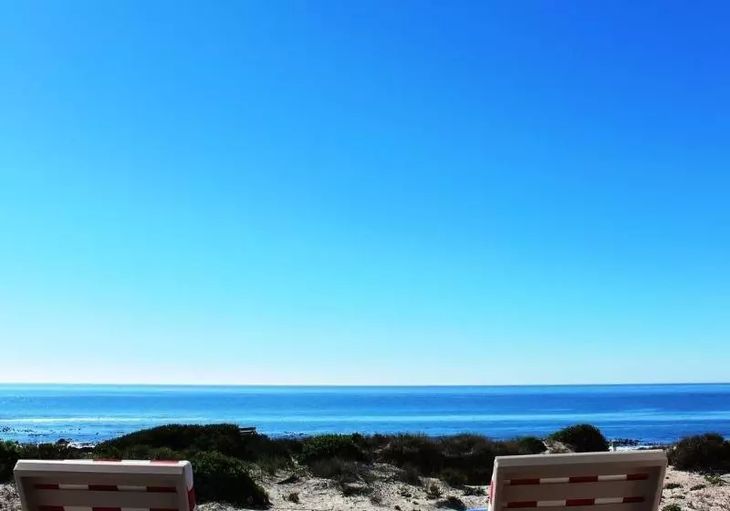 Majatalo Oystercatcher Lodge