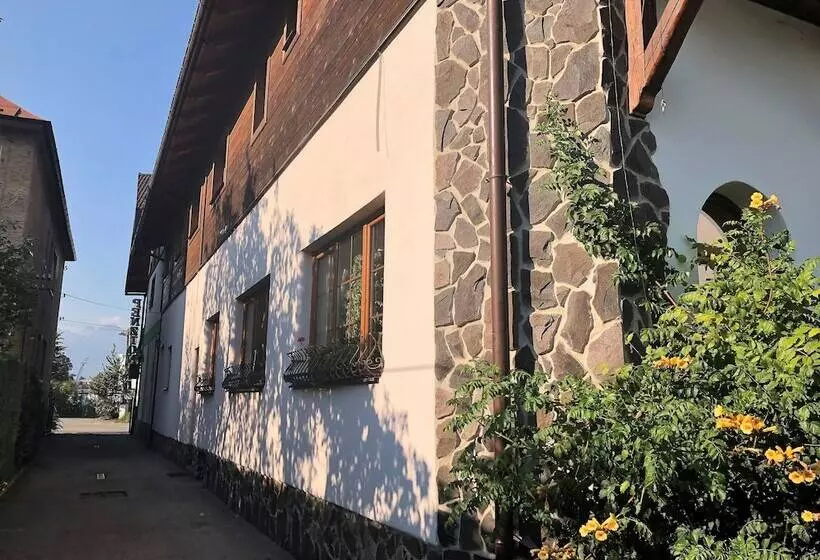 پانسیون Penzión Lampáš