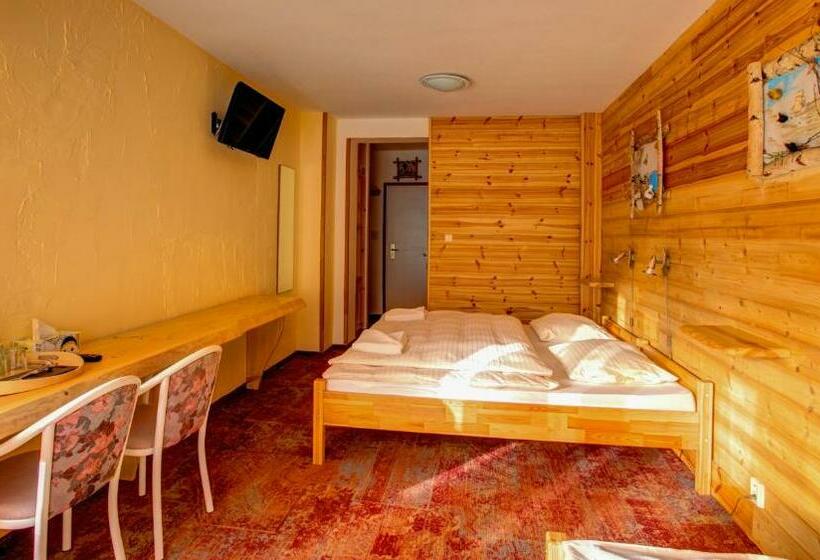 פנסיון Penzion Limba