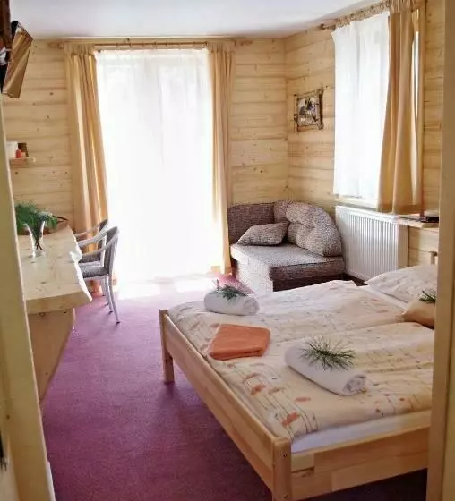 Majatalo Penzion Limba