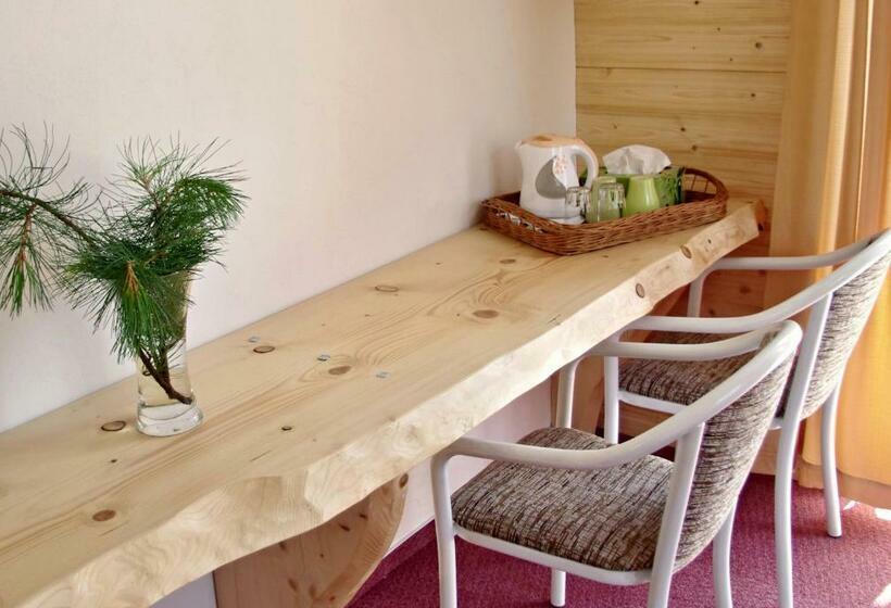 פנסיון Penzion Limba