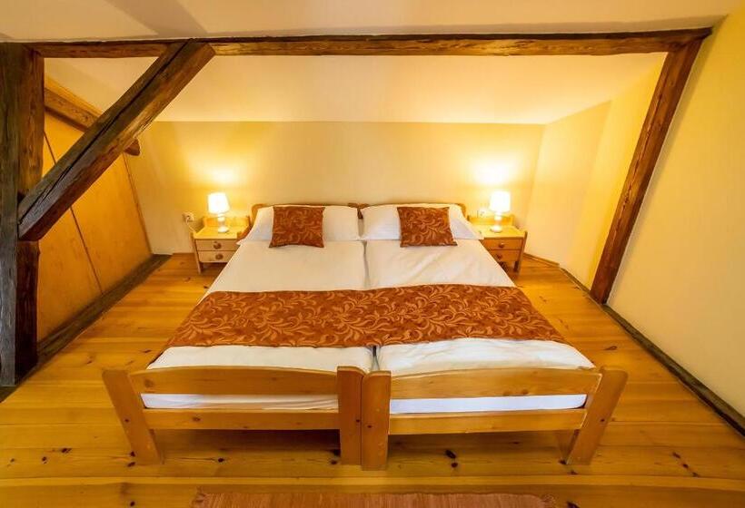 ペンション Penzion Maštal