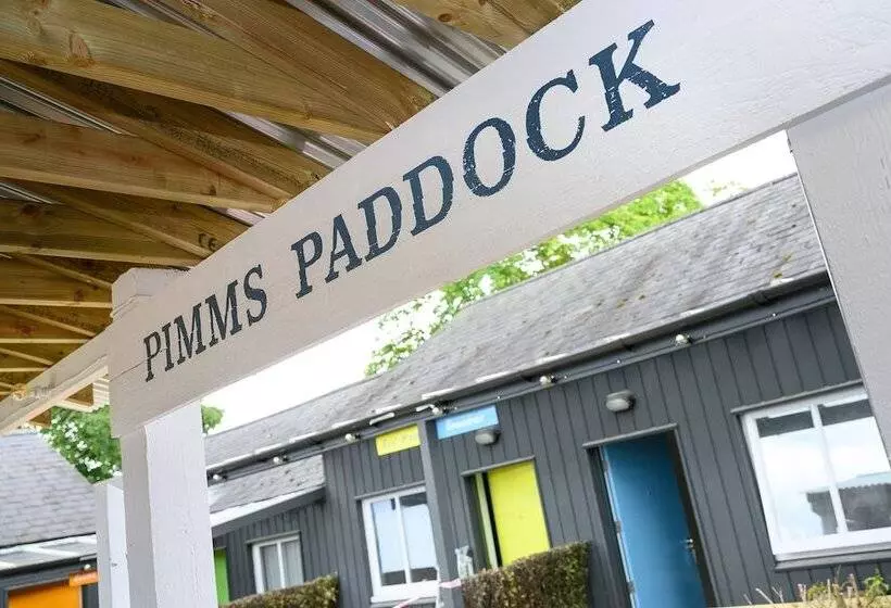 Majatalo The Running Horse