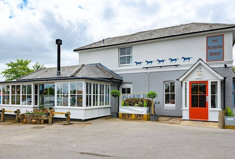 Пансион The Running Horse