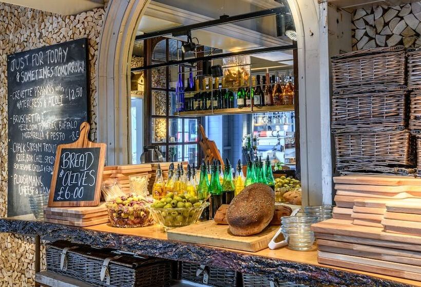 Пансион The Running Horse