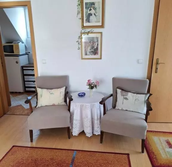 Pension óvári