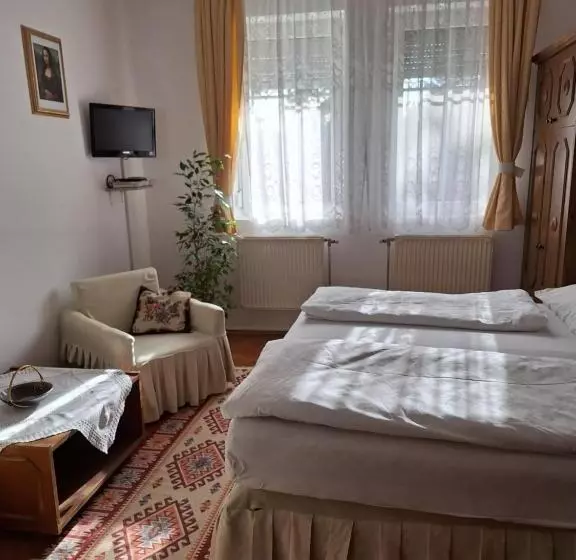 Pension óvári