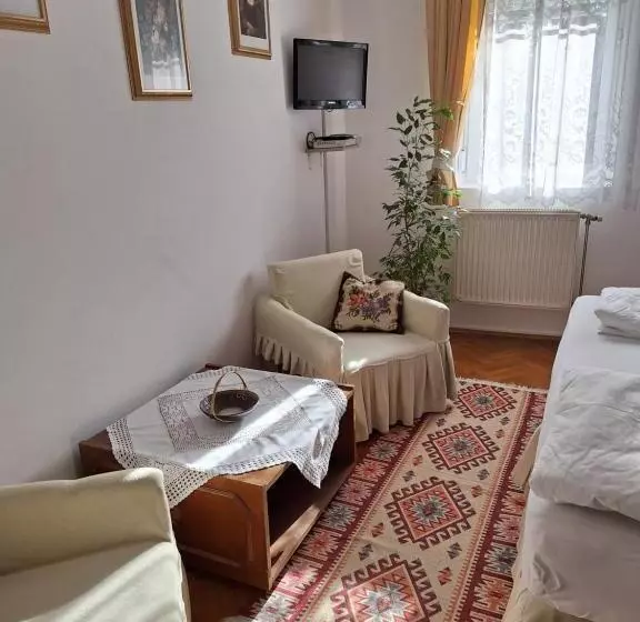 Pension óvári