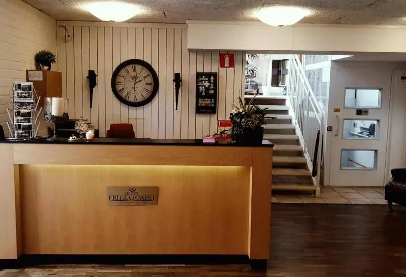 Retkeilymaja Fritza   Tidigare Hotel Fritzatorpet