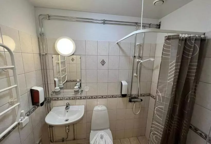 Retkeilymaja Fritza   Tidigare Hotel Fritzatorpet