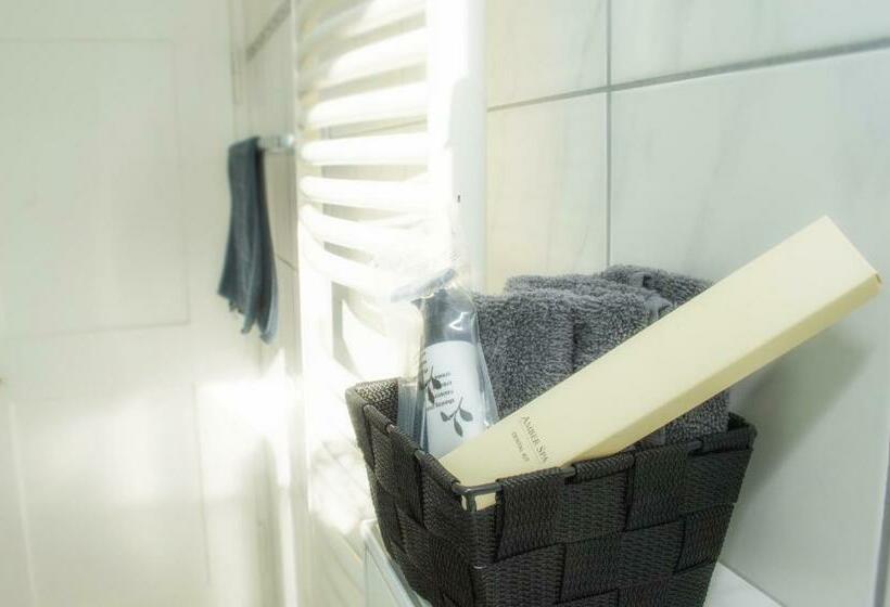 هاستل Gasthof Zur Saline