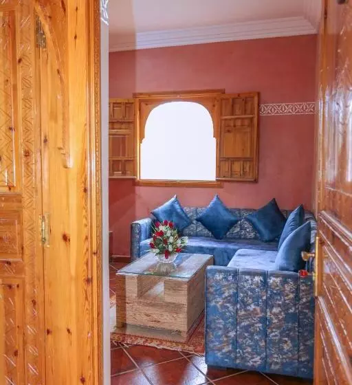 Aamiaismajoitus (B&B) Chez Mamouchthka