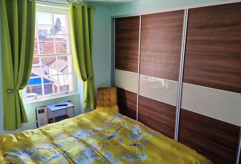 مبيت وإفطار Philbeach Guest House