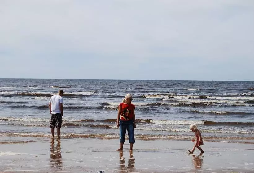 Mellbystrand Vandrarhem & Stugor Solstickan