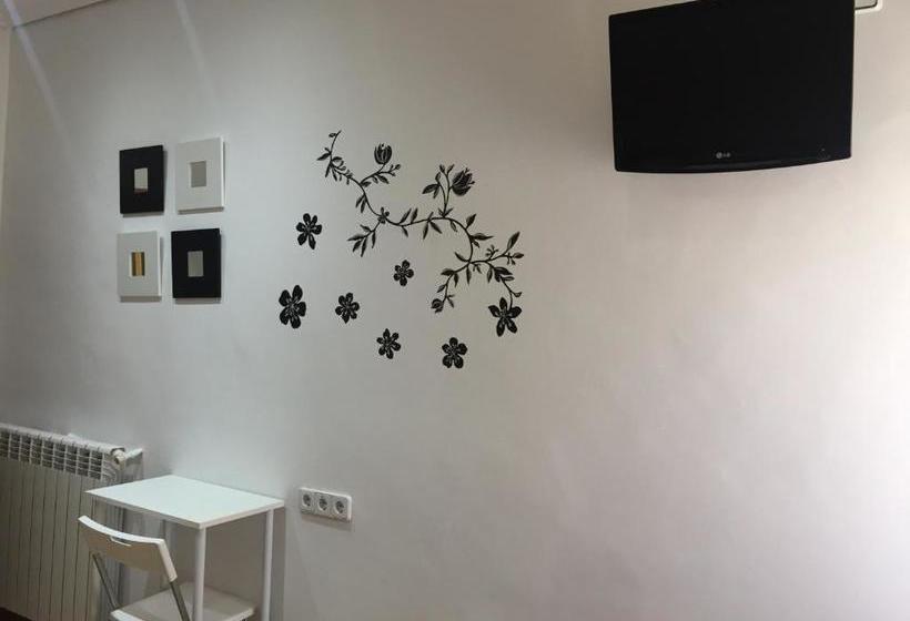 پانسیون Alojamiento Jaén