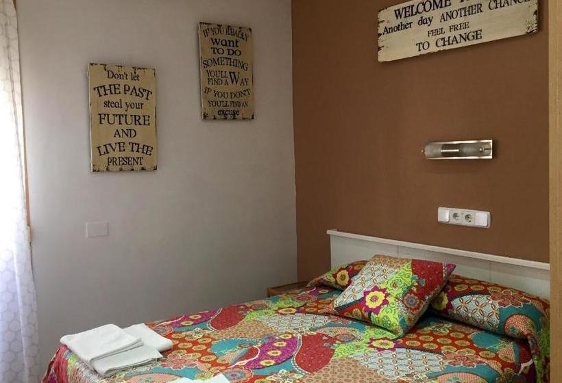 پانسیون Alojamiento Jaén