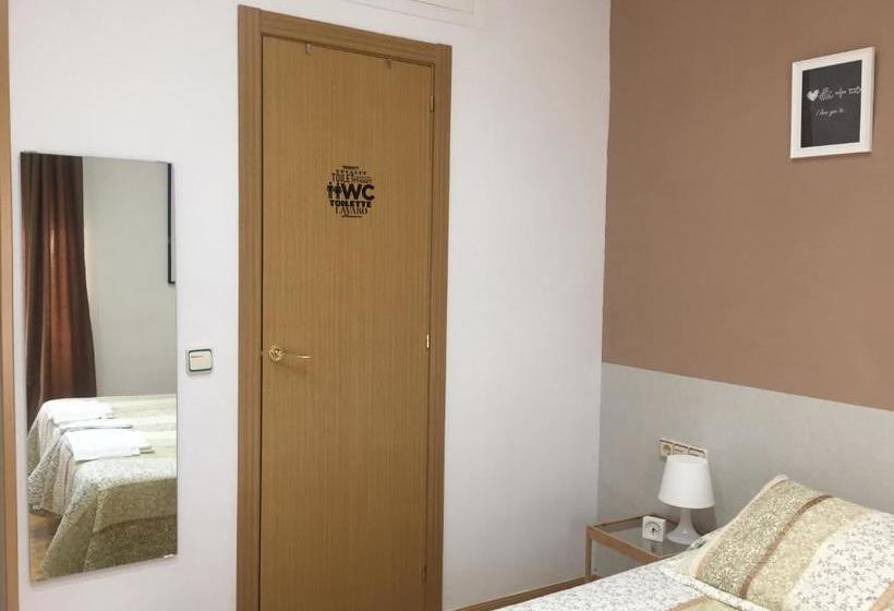 پانسیون Alojamiento Jaén