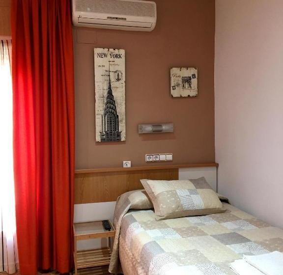 پانسیون Alojamiento Jaén